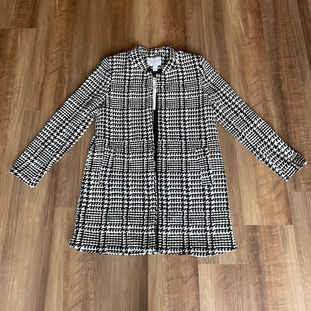 Houndstooth coat black and white winter coat new with tags never worn